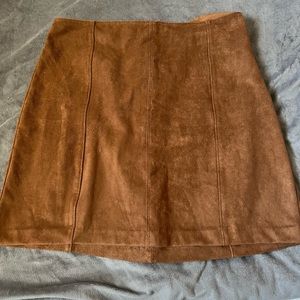 Abercrombie vegan leather skirt sz M